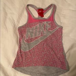 Nike tank